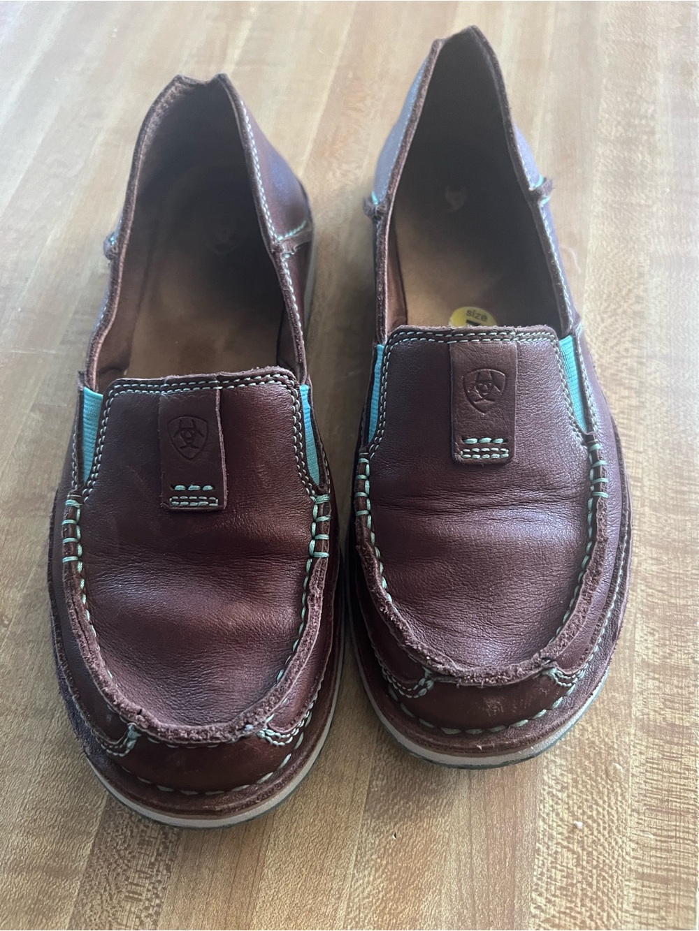 Women’s Brown Leather Slip-On Loafers with Contrast Stitching